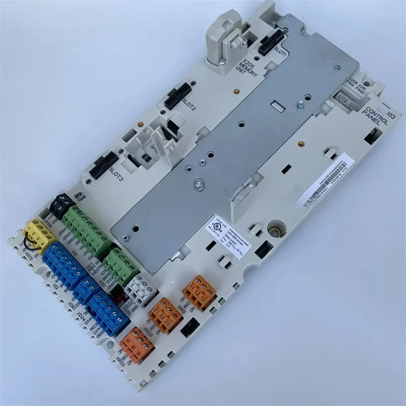

Новая плата управления инвертором ZCU-12 с программной картой ZMU-02