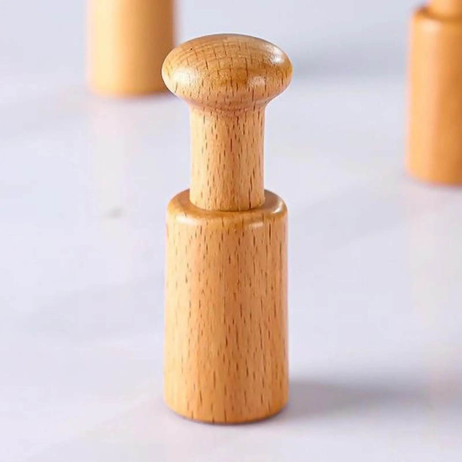 Manual Perfume Capper Spray Capper Portable Sealing Device Pocket Size Premium Perfume Packaging Perfume Crimper Bottle Capper