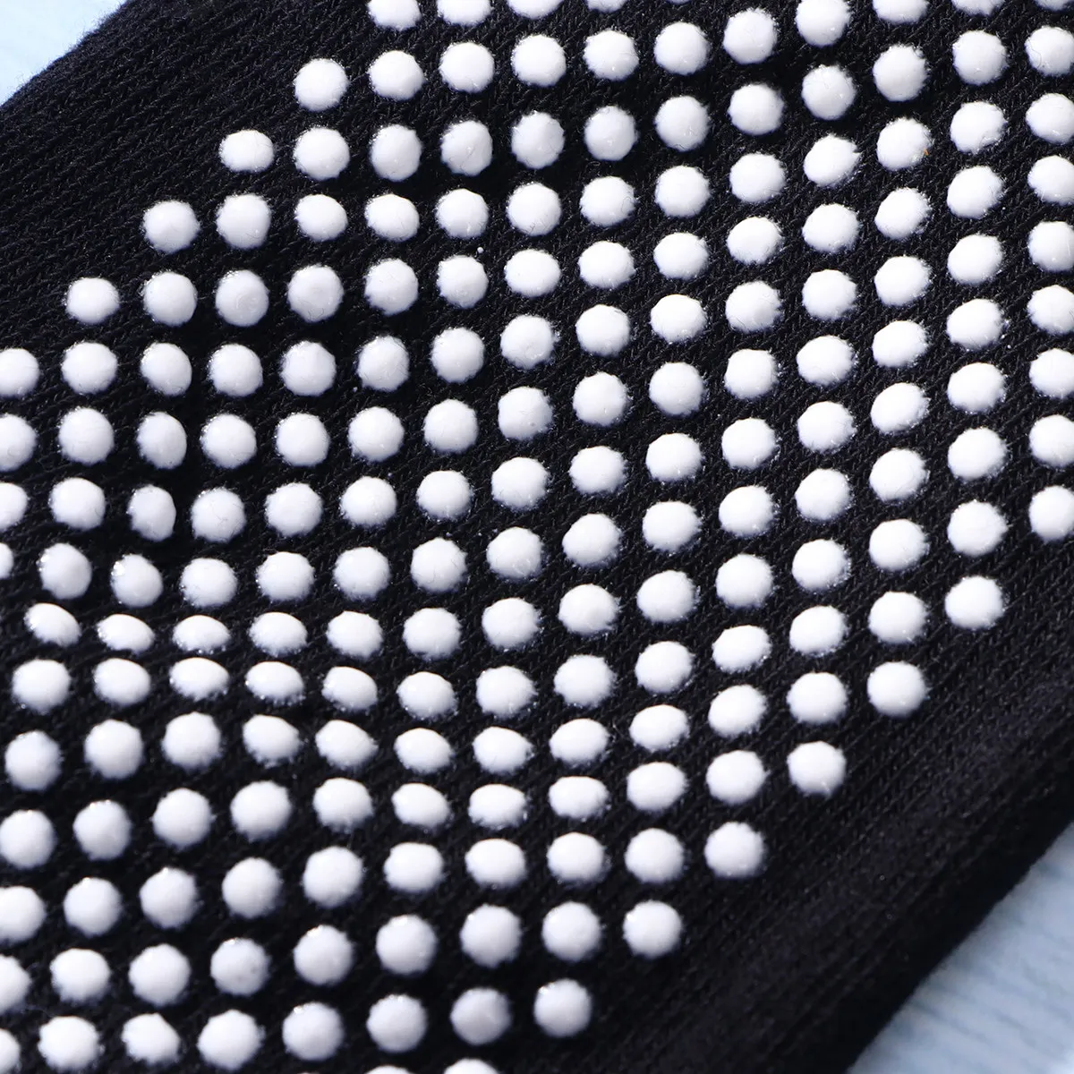 1Pair Yoga Socks Five Finger Hollow Breathable Non Slip Black Average Size for Women Fitness Exercise Socks Yoga