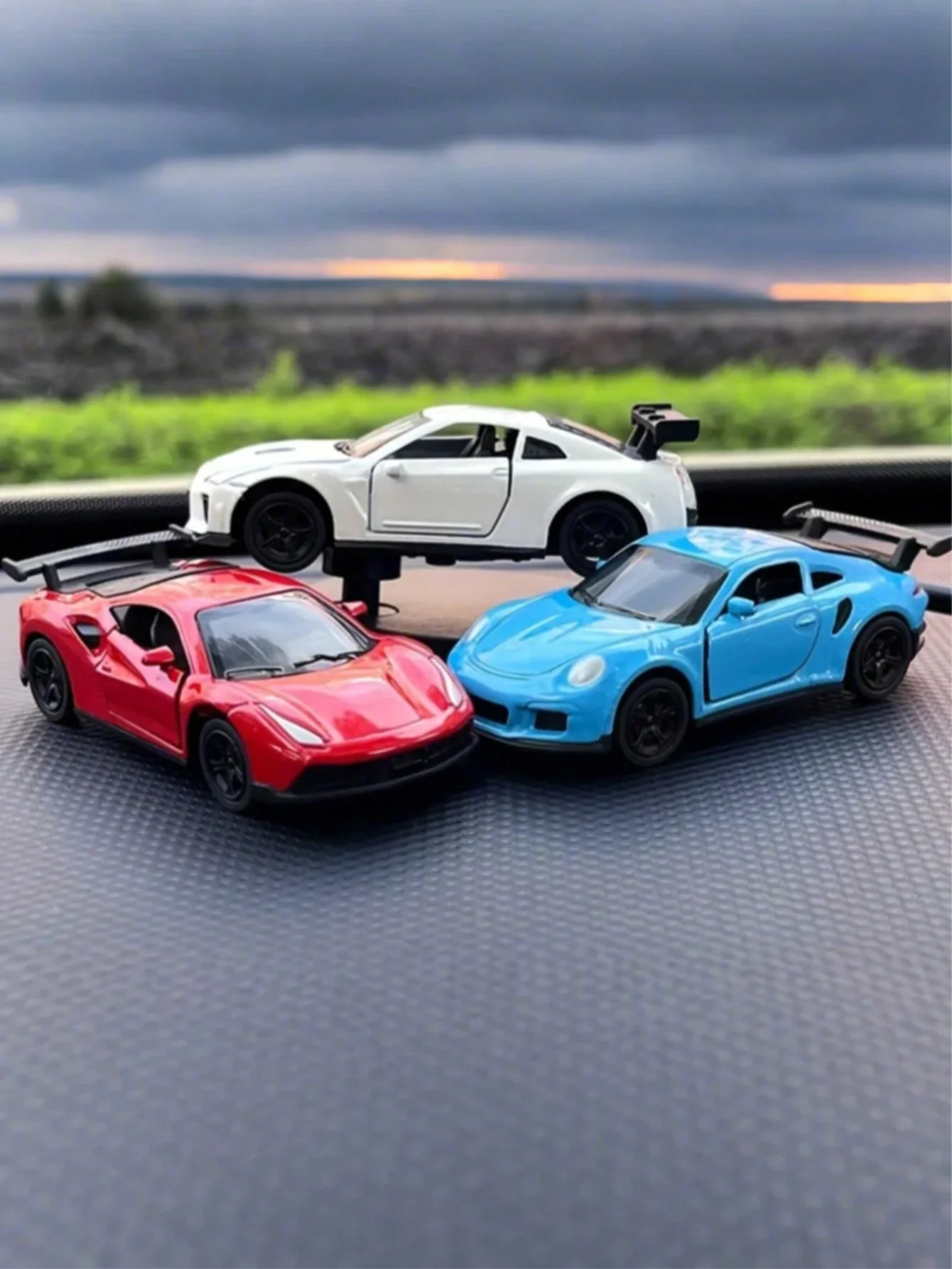 Украшение приборной панели динамического дрифта — движущаяся модель с гравитационным питанием и реалистичным дрейфующим движением, батарея не требуется, цинковый сплав