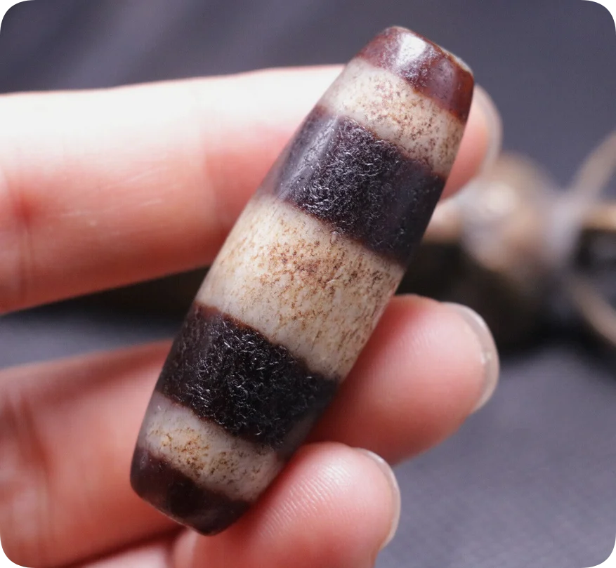 Magic Power Tibetan Old Agate 3 Line Healer Medicine Square dZi Bead Amulet LLZB