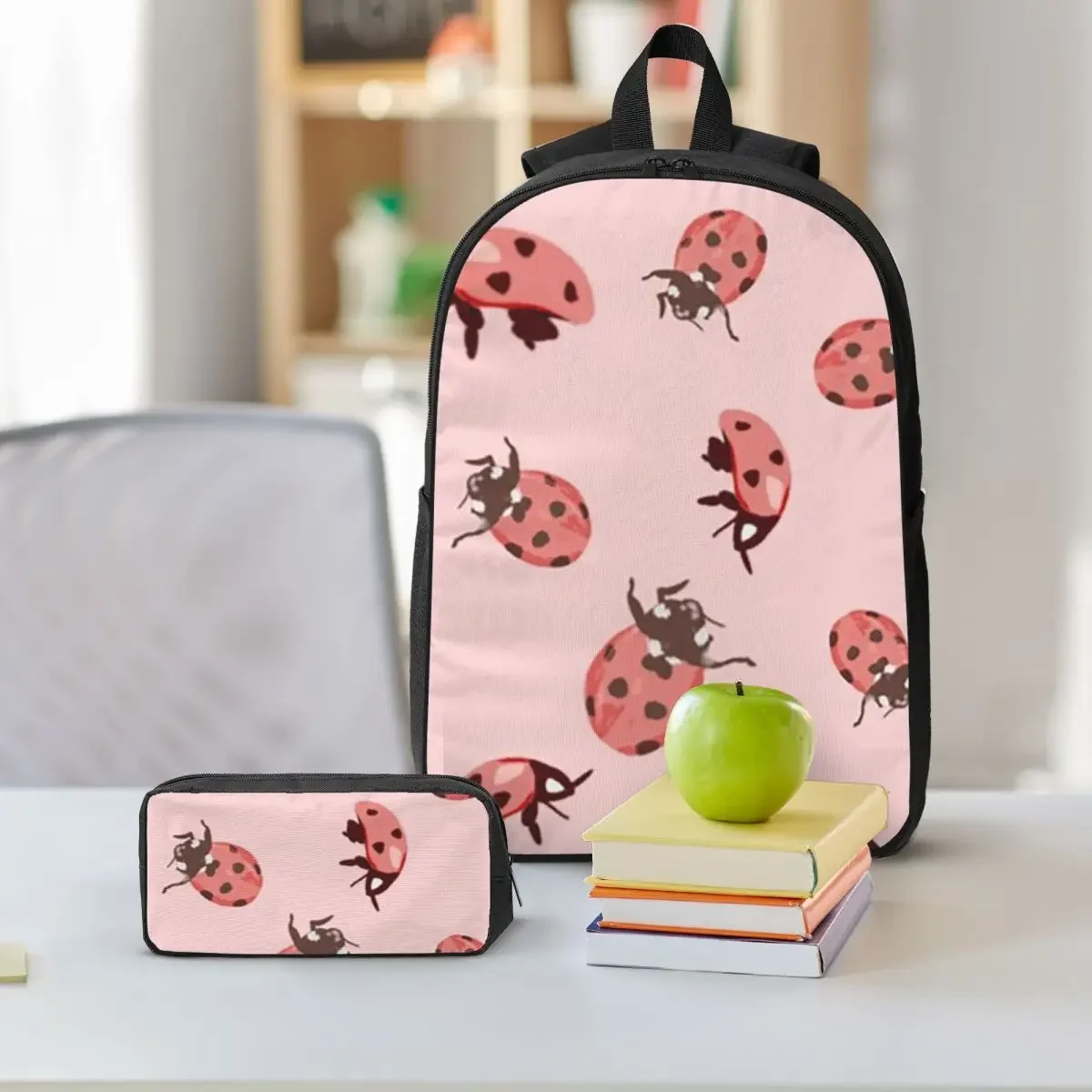 Cute Ladybug Pattern Whimsical Insect Backpack BookBag School Bag Computer Shoulder Bags 3ps Insulated Lunch Bag Pencil Case