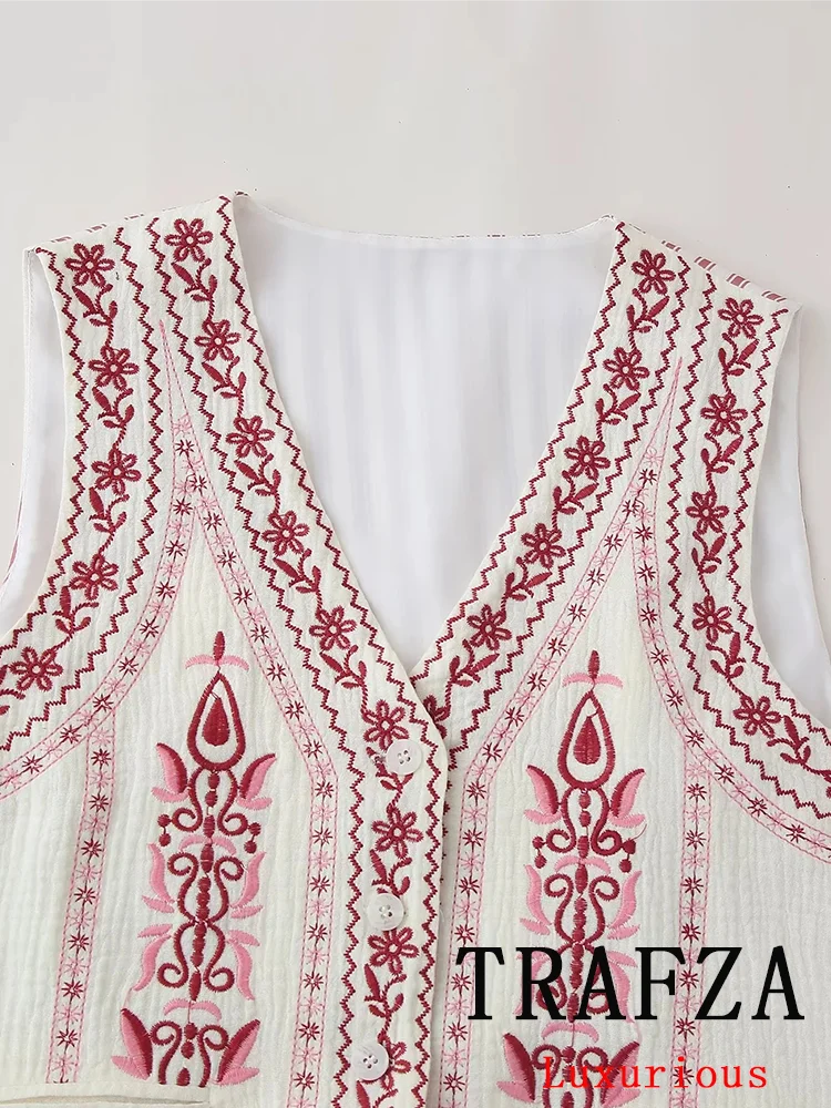 TRAFZA Vintage Casual Chic Women Vest Embroidery V-Neck Sleeveless Single Breasted Short Vest New Fashion 2024 Summer Jakcets