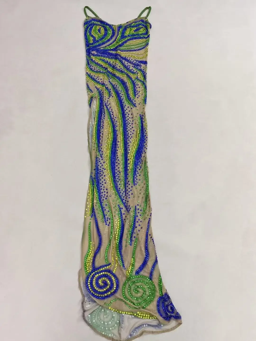 Vestido Sexy de malla transparente para mujer, vestido de noche para celebración, graduación, cumpleaños, sesión de fotos, lujosa falda dividida con tiras de diamantes de imitación