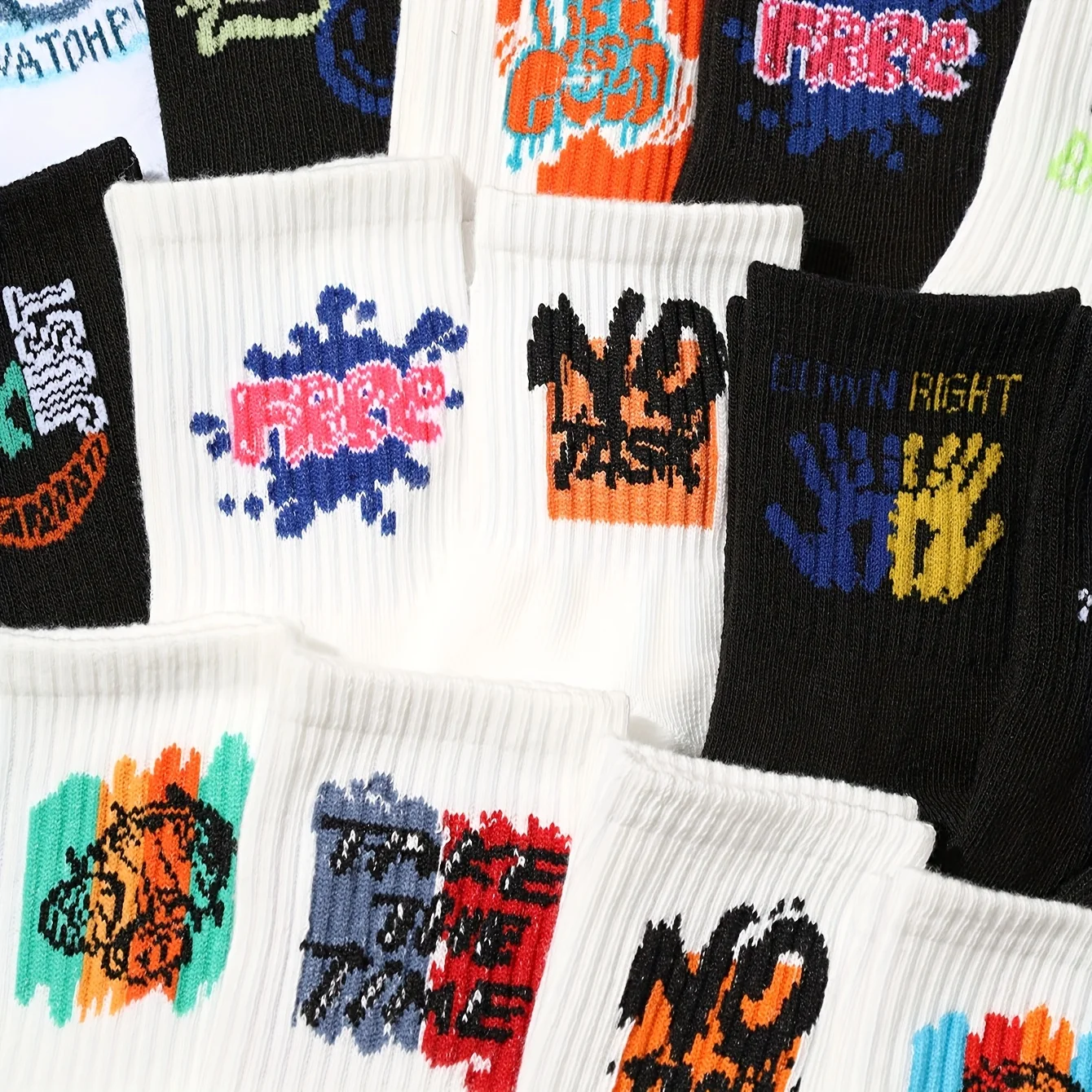 6 أزواج من الجوارب النسائية ذات الطراز الكتابة على الجدران المتوسطة، جوارب رياضية عصرية عالية الشارع رائعة للغاية للفتيات للتزلج
