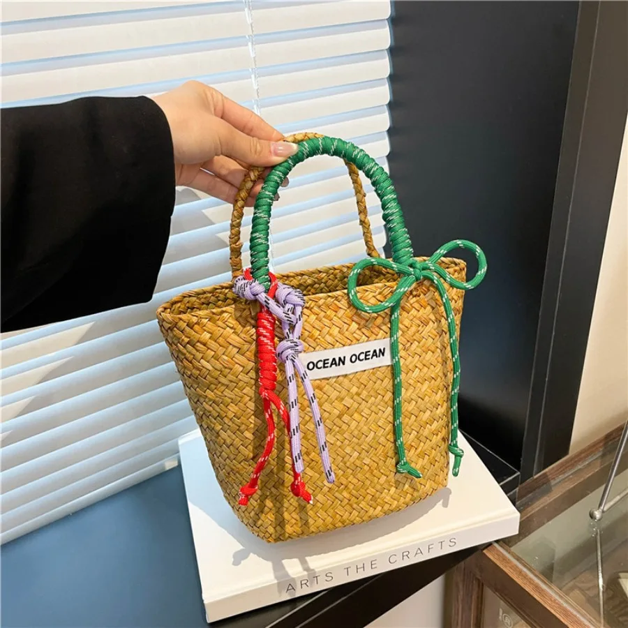 

Минималистичная женская сумка через плечо с цветочной корзиной в деревенском стиле, сумка для пляжного отдыха, новые модные соломенные сумки ручной работы 2025 года