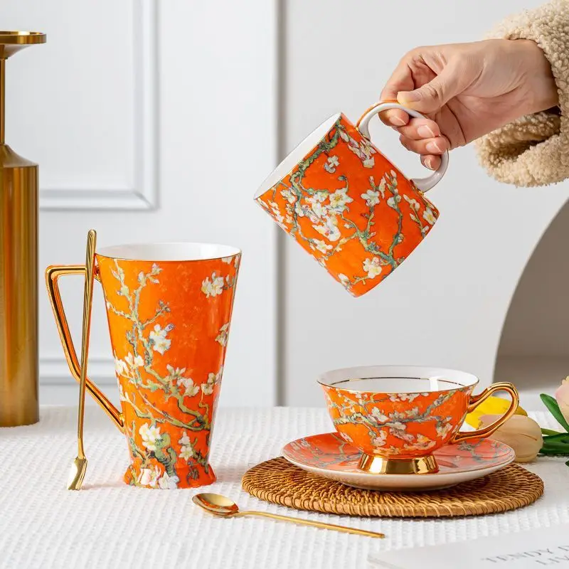 520ML Bone China Coffee Cup with Saucer and Spoon Delicate Floral Ceramic Breakfast Milk Mug Afternoon Tea Flower Tea Cup Gifts