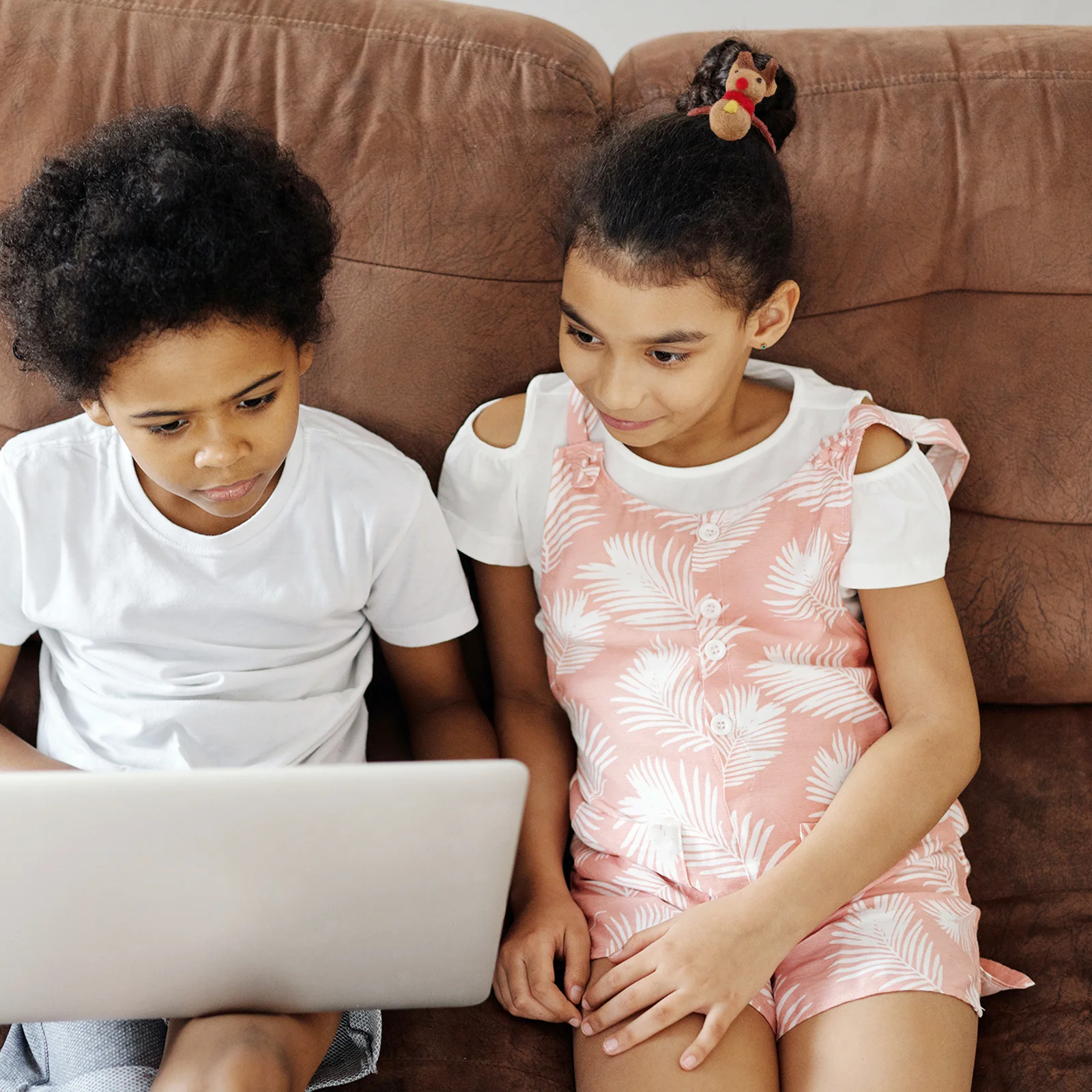 

5Pcs Christmas Hair Accessories Elastic Hair Rings Soft Comfortable Durable Xmas Ponytail Holder Christmas Ponytail Holder