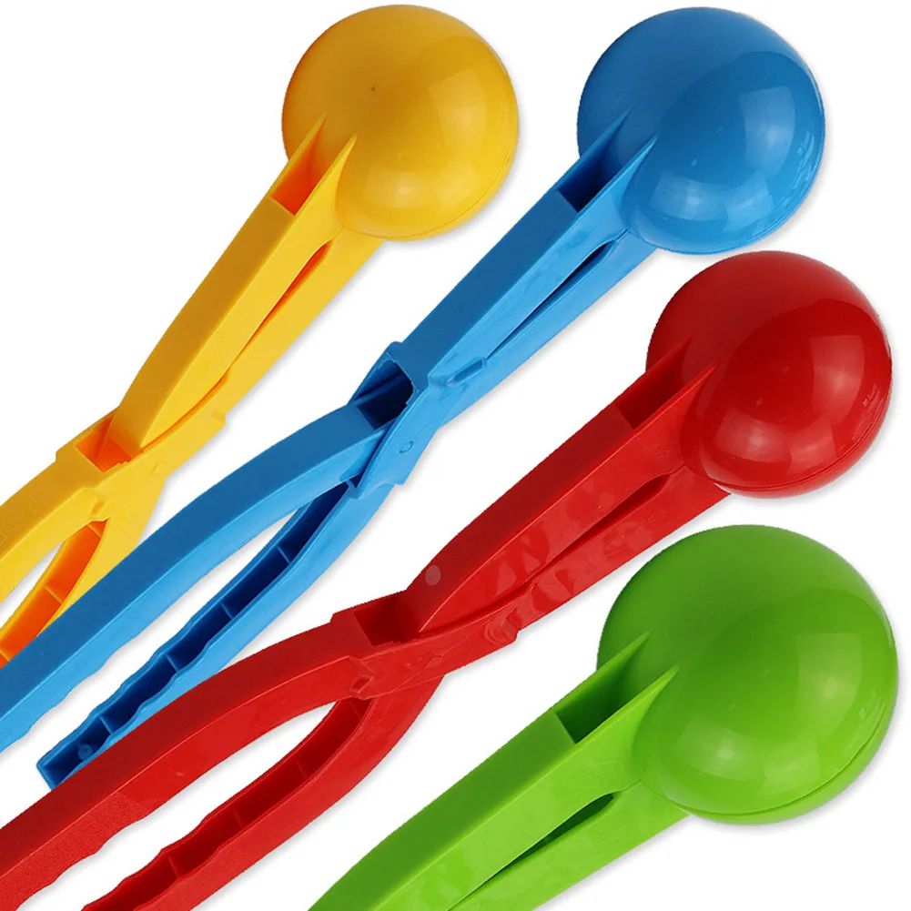 Clip per palle di neve a forma rotonda 3D per bambini Strumento per stampi per sabbia da neve invernale in plastica per esterni per lotta con palle di neve Sport divertenti all'aria aperta