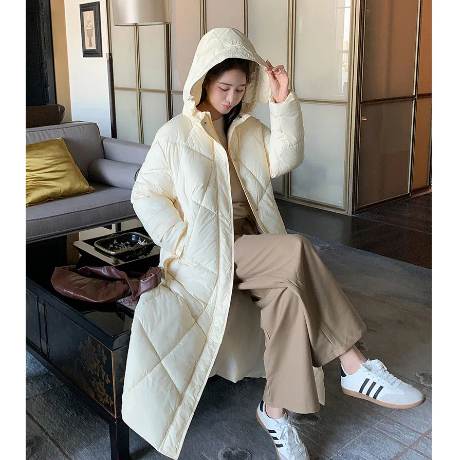 여성 겨울 재킷 2025 신상 한국 패션 슬림 블랙 패딩 코트 여성 두꺼운 따뜻한 다운 코튼 아우터웨어 대형 사이즈 파카