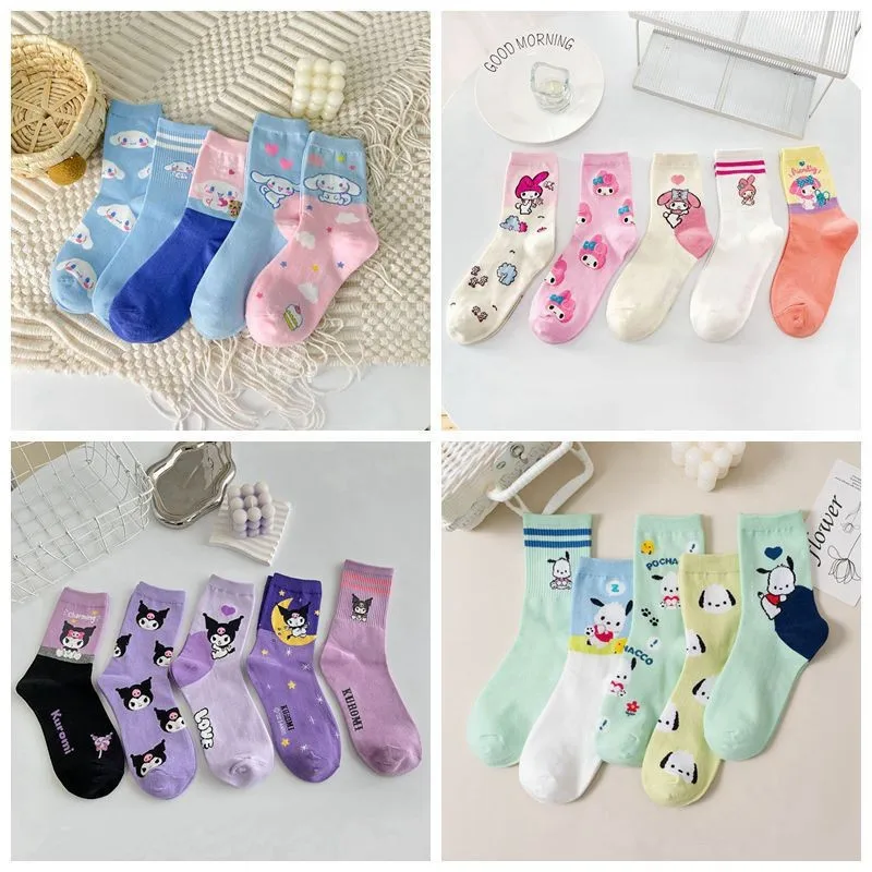 

5 pairs Fashionable and High Aesthetic Sanrio Mid-Calf Socks For Women Cute Cartoon Kawaii Women's Exquisite Combed Stockings