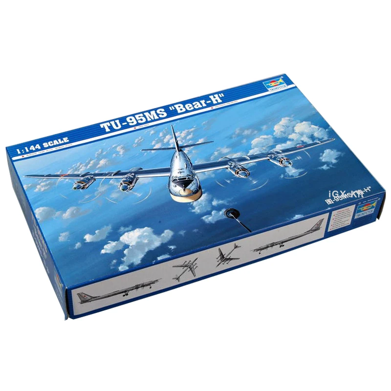 Trumpeter 03904 1/144 Russian Tu95 Tu-95MS Bear H Strategic Bomber Aircraft Assembly Plastic Toy Gift Model Building Kit