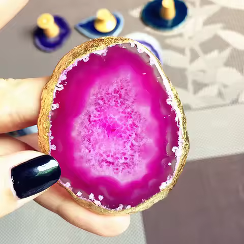 Natural Agate Geode Polished Irregular Crystal Slice Stone DIY Pendant Mineral Home Decoration Healing Crystal Stone Slice Gifts