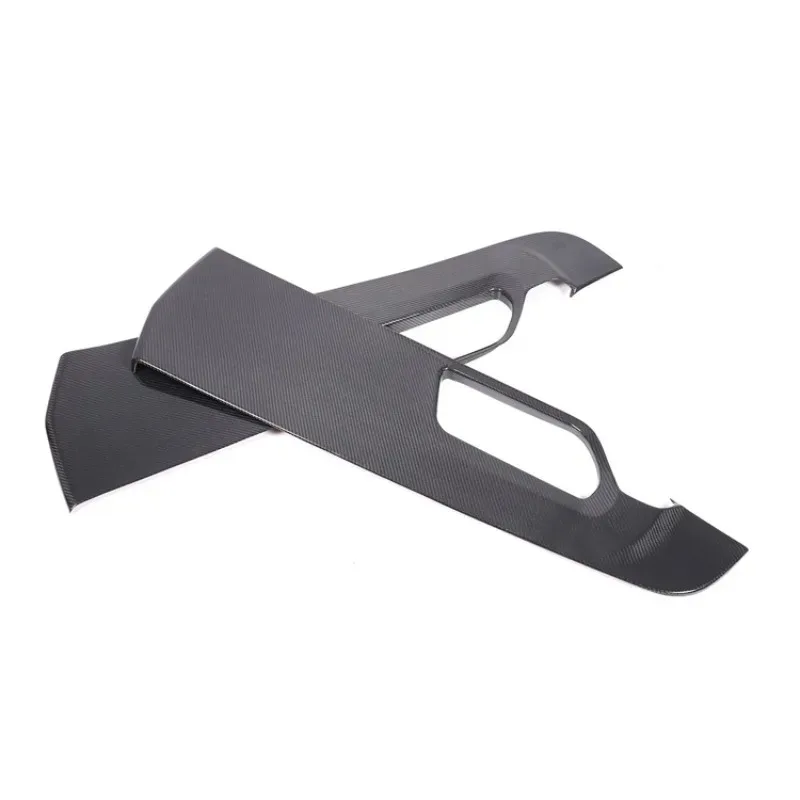 Suitable for 20-25 Defender carbon fiber central control armrests with large panels on both sides, interior upgrade auto parts