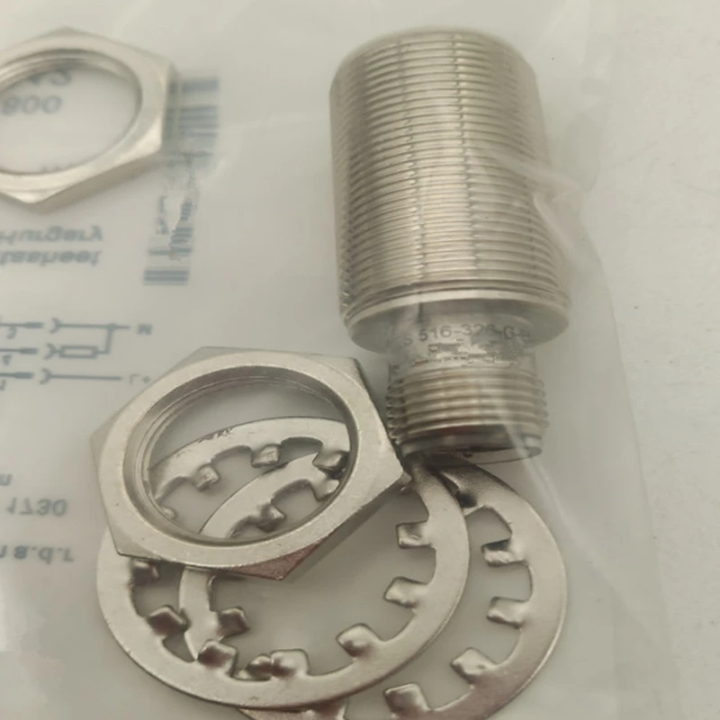 BALLUFF Baruf BES00R6 proximity switch BES 516-326-E5-C-S4, brand new, original, in stock and ready for immediate delivery.