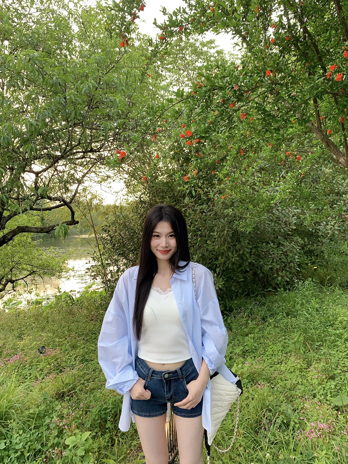 

Яркая желтая женская рубашка Elovey в морском стиле, свободного кроя, в полоску, для лета, повседневная, универсальная, для поездок на работу, в морских тонах (сине-белая)