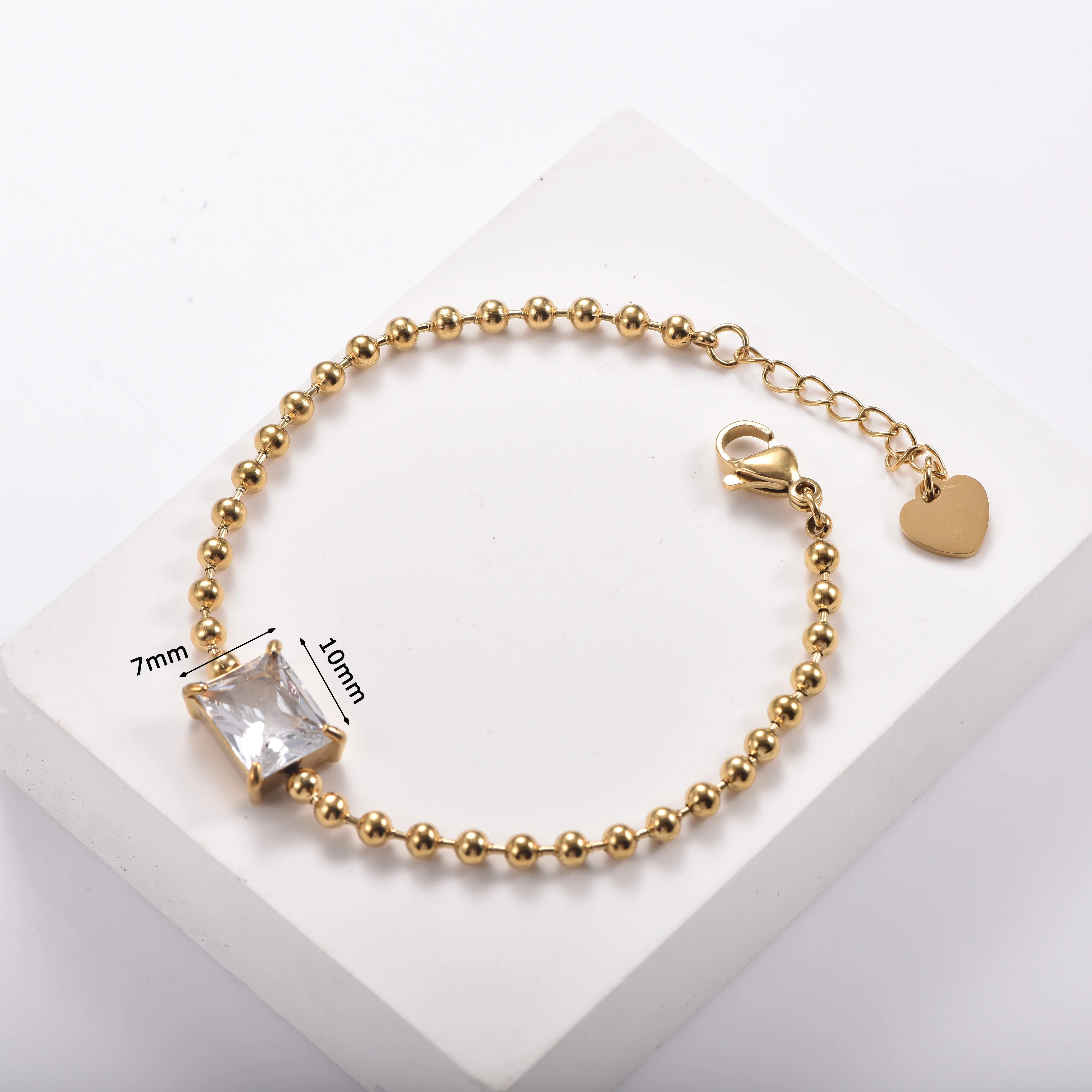 Edelstahl-Perlenkettenarmband für Damen, Charm-Armband, 18K vergoldet, wasserdicht, mit Herzanhänger, verstellbarer Schmuck – Detail 3