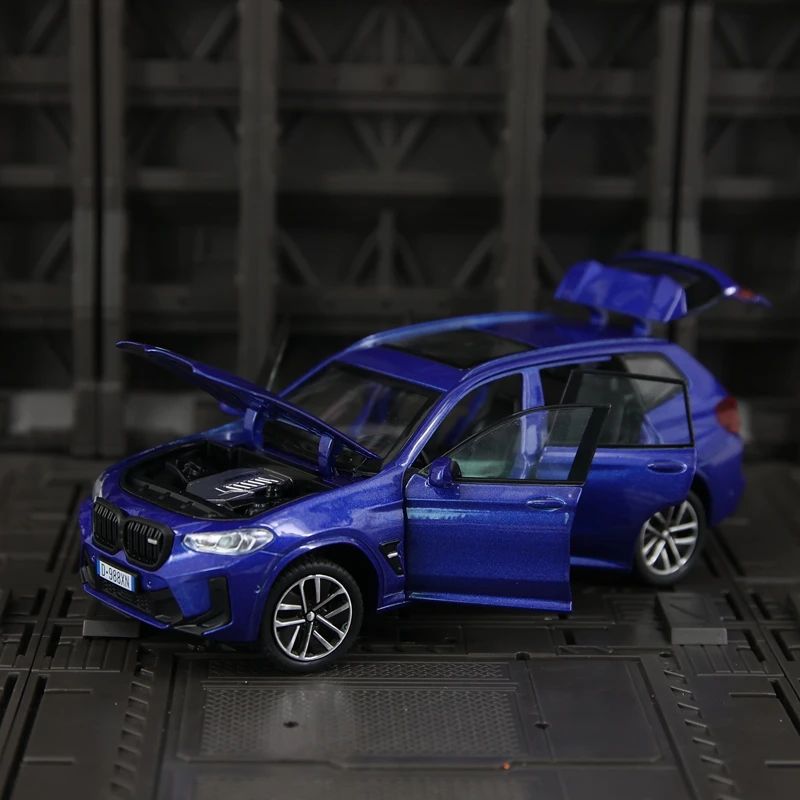 1:32 ornamento de modelo de carro em liga BMW X3M, portas e capô do motor, porta-malas pode ser aberto, tem funções simuladas de som e iluminação