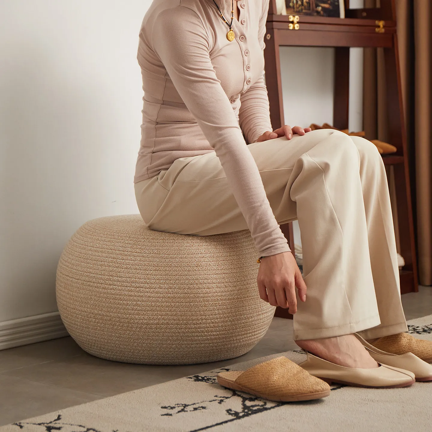 Entrance Stool Chair Auxiliary Vanity Rest Feet Banquette Stool Chair Ground Taburete Almacenamiento Luxury Modern Furniture