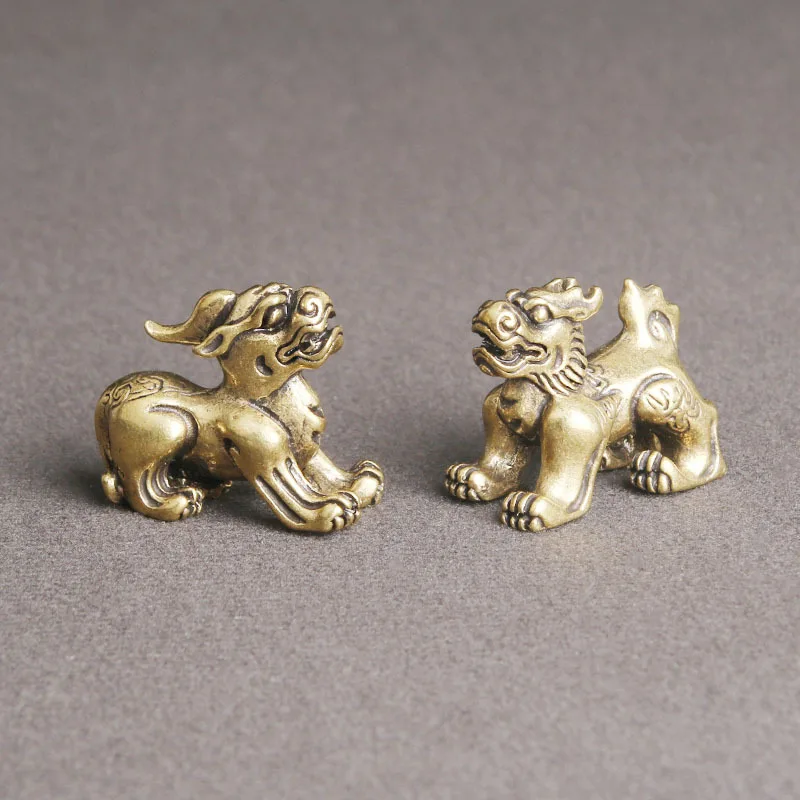 Antique Brass Qilin Miniature Animal Statue Ornaments Figurines Vintage Chinese Fengshui Lucky Desk Home Decor Crafts