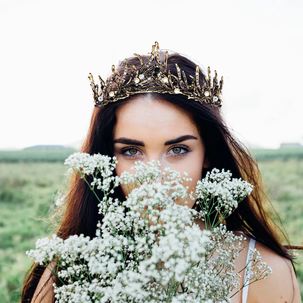 

Маленькая свадебная повязка для волос в европейском стиле с жемчужной короной, аксессуар для невесты, украшение для волос на выпускной, вечеринку, повязка с цветами для женщин