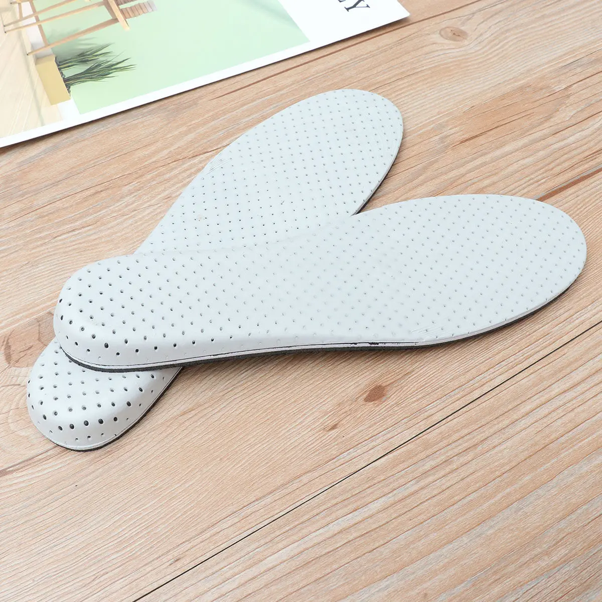 1Pair 2Cm Height Increase Insoles Invisible Shoe Lift Inserts Eva Material Breathable Odorless Shock Absorbing for All Shoes