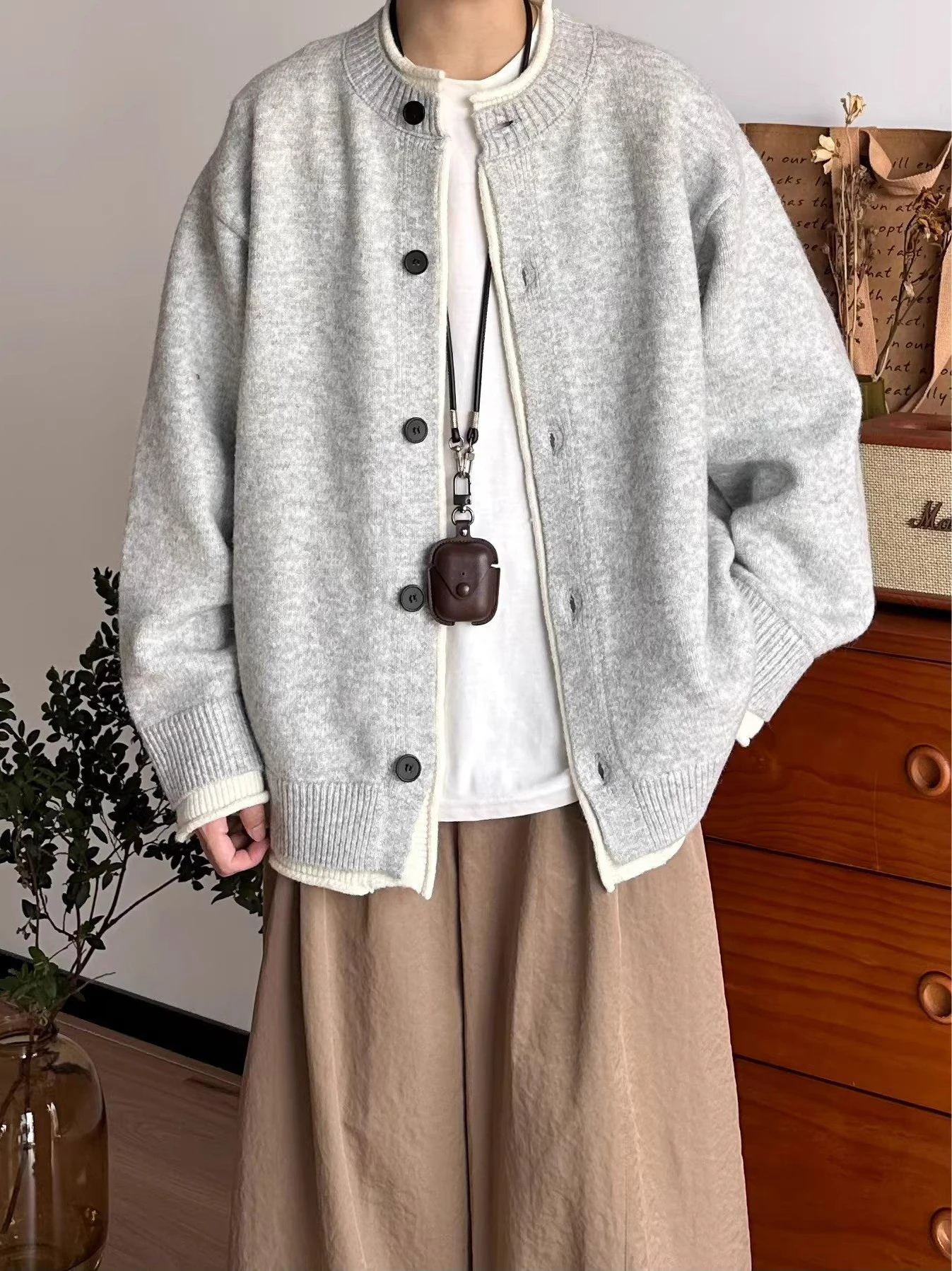 

Мужской вязаный кардиган в стиле ретро с цветными блоками и отложным воротником, осенне-зимний, свободный крой, повседневный дизайн