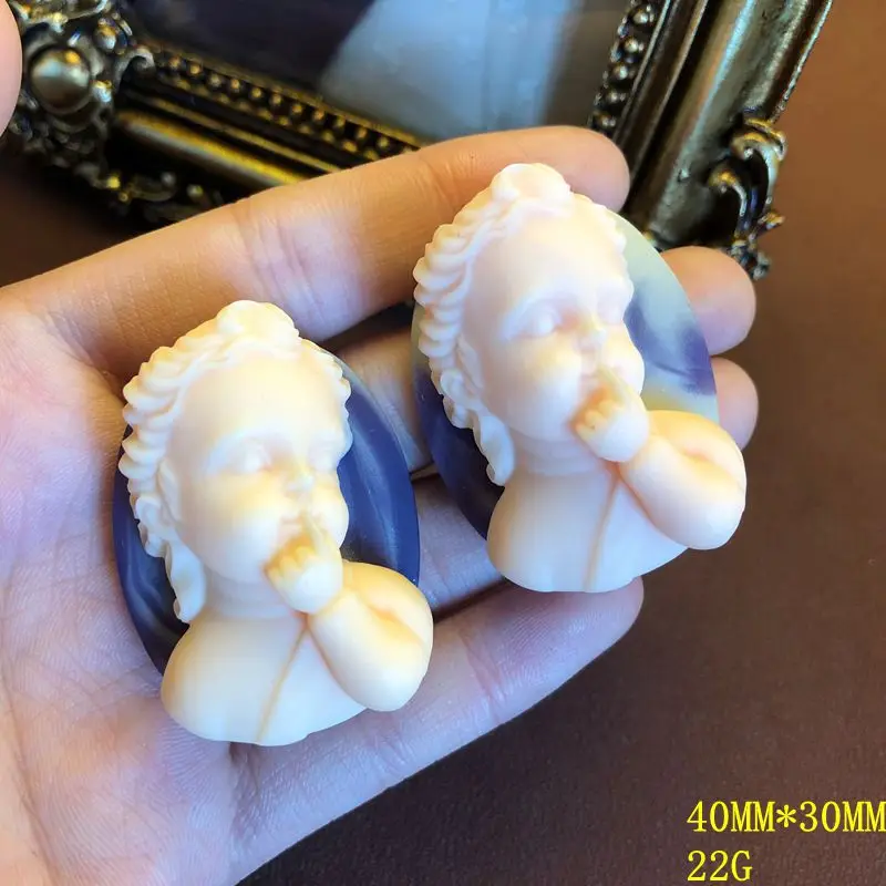 Medieval jewelry resin langel ear stud temperament creative three-dimensional relief elegant earrings
