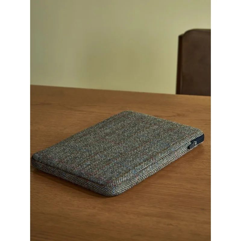 Protective Case Suitable for Pro9 8x13 Inch Laptop5 13.5 Go12.4 Computer Bag Book15studio14 Inch Harris Wool Tweed Laptop Sleeve