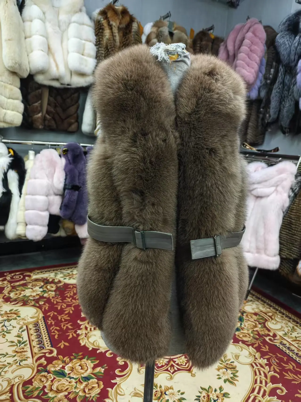 Veste mi-longue en fourrure véritable, nouvelle collection automne-hiver, gilet chaud en fourrure de renard naturelle de haute qualité, offre spéciale