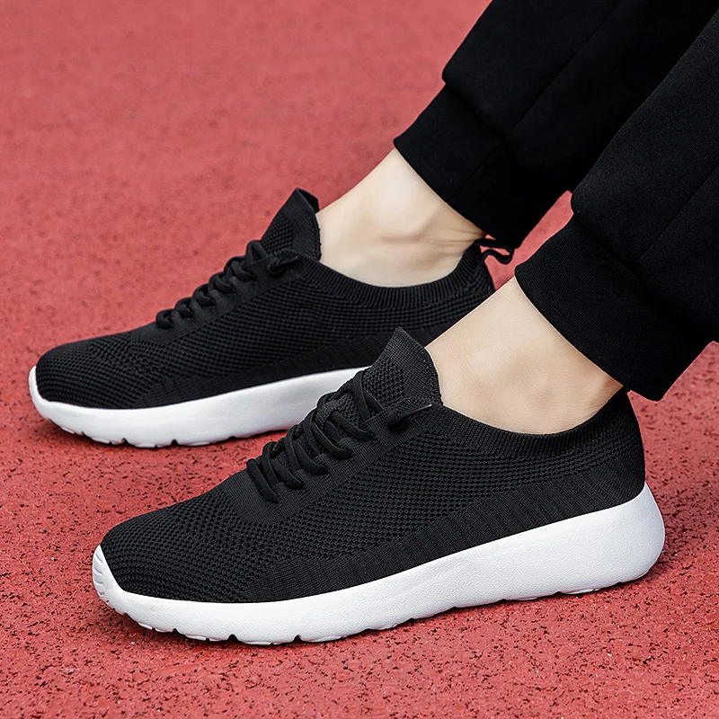 2024 More walking duozoulu men's and women's sports casual shoes soft-soled lightweight mesh shoes low-top belt walking shoes