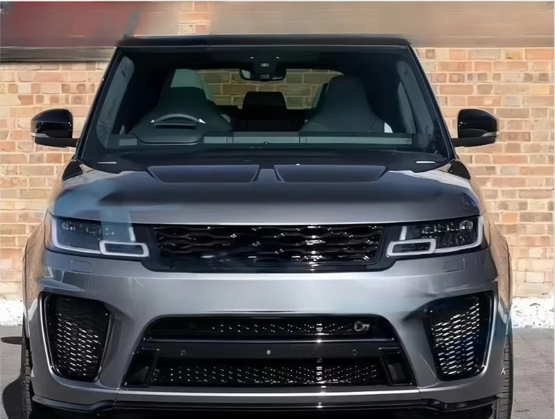 STLF TJH High quality The New 18-19 Model of Range Rover Sport SVR with Modified Large Body Kit, Including Front Rear Bumpers - Image 2