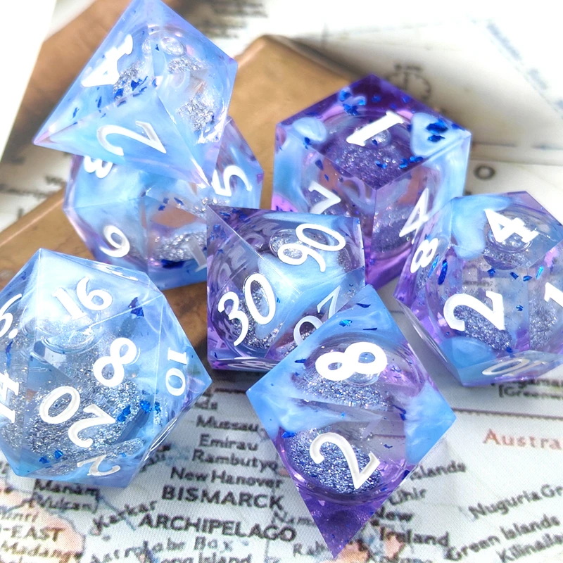 MINI PLANET Chrysanthemum Quicksand Dice Set Polyhedral Resin Liquid Core Dice For RPG D&D Board Game Sharp Dice DND Dungeon