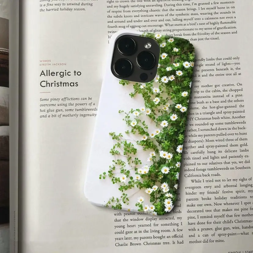 Small daisy pattern glass phone case, suitable for iPhone 17/16/15/14/13/12/11, etc.The first choice for giving gifts