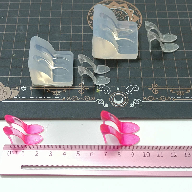 Potter Clay Dolll  Crystal UV Gule High-Heel Bottom Shose Silicone Mold
