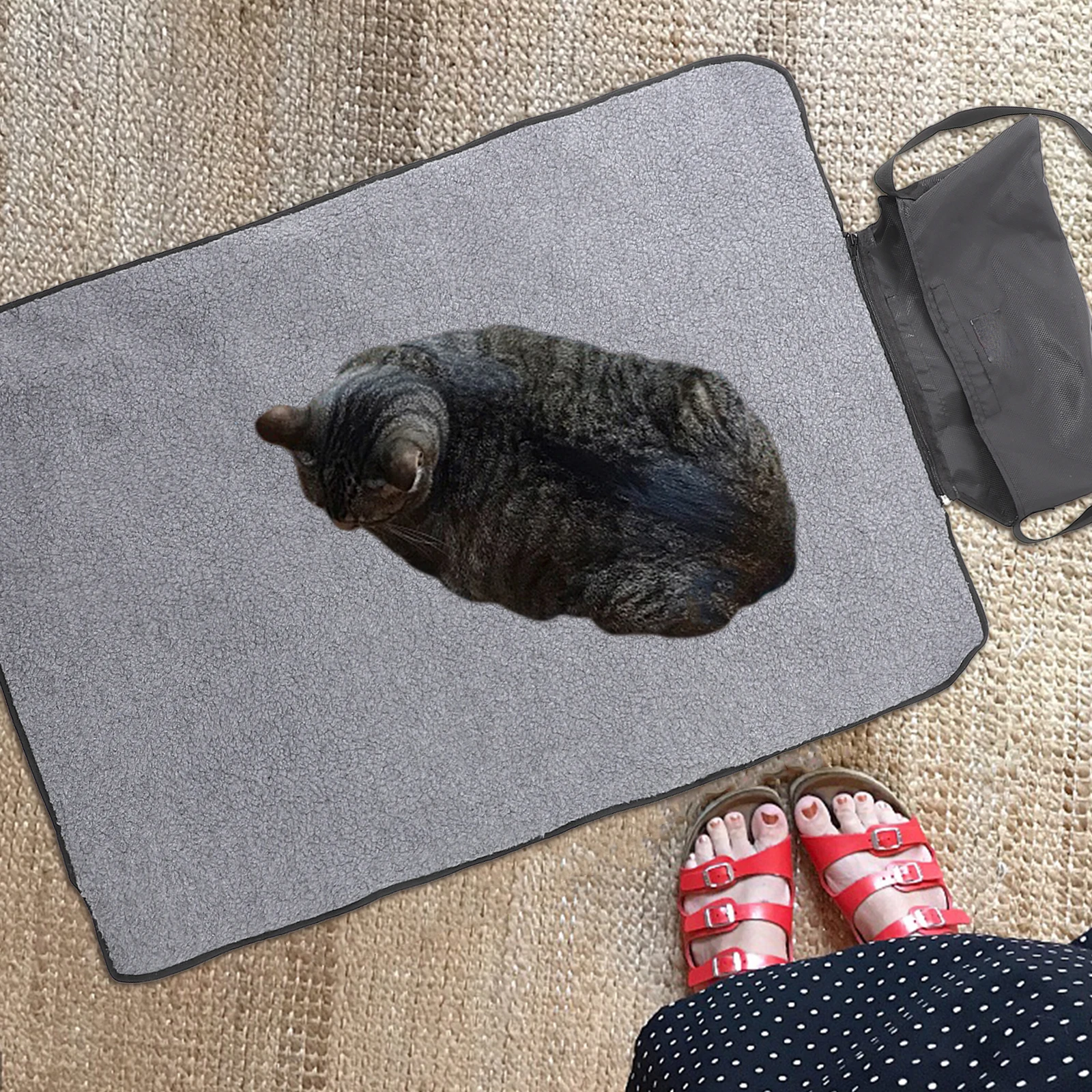 Manta de viaje portátil para mascotas, para uso en interiores y exteriores, estera plegable para perros y gatos, impermeable, antisuciedad, cama cálida suave, almacenamiento fácil de llevar