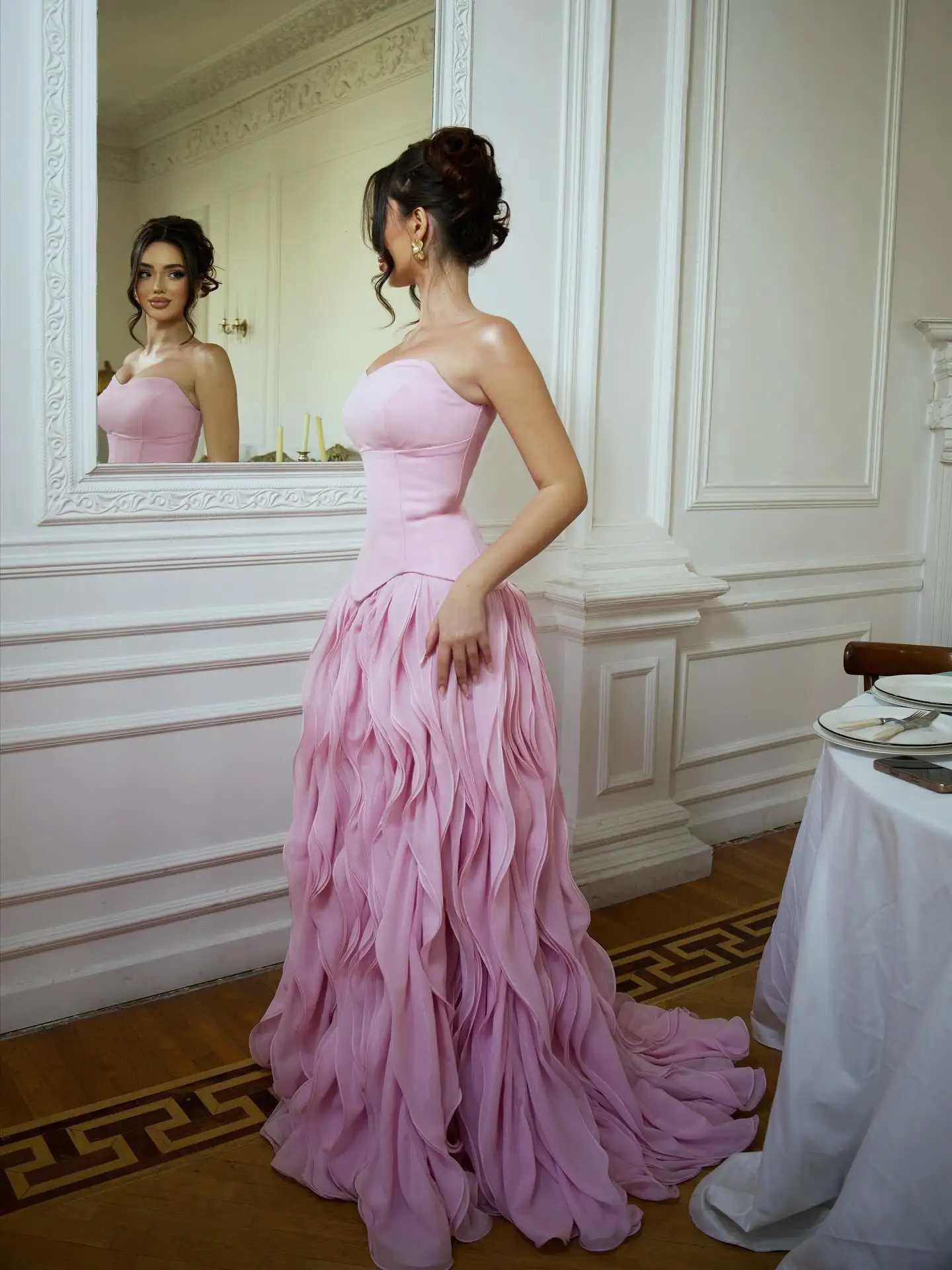 Elegant Pink Strapless Ball Gown Cottagecore Minimalist Midi Dress Summer Style Romantic Ruffle Skirt for Prom & Evening Events