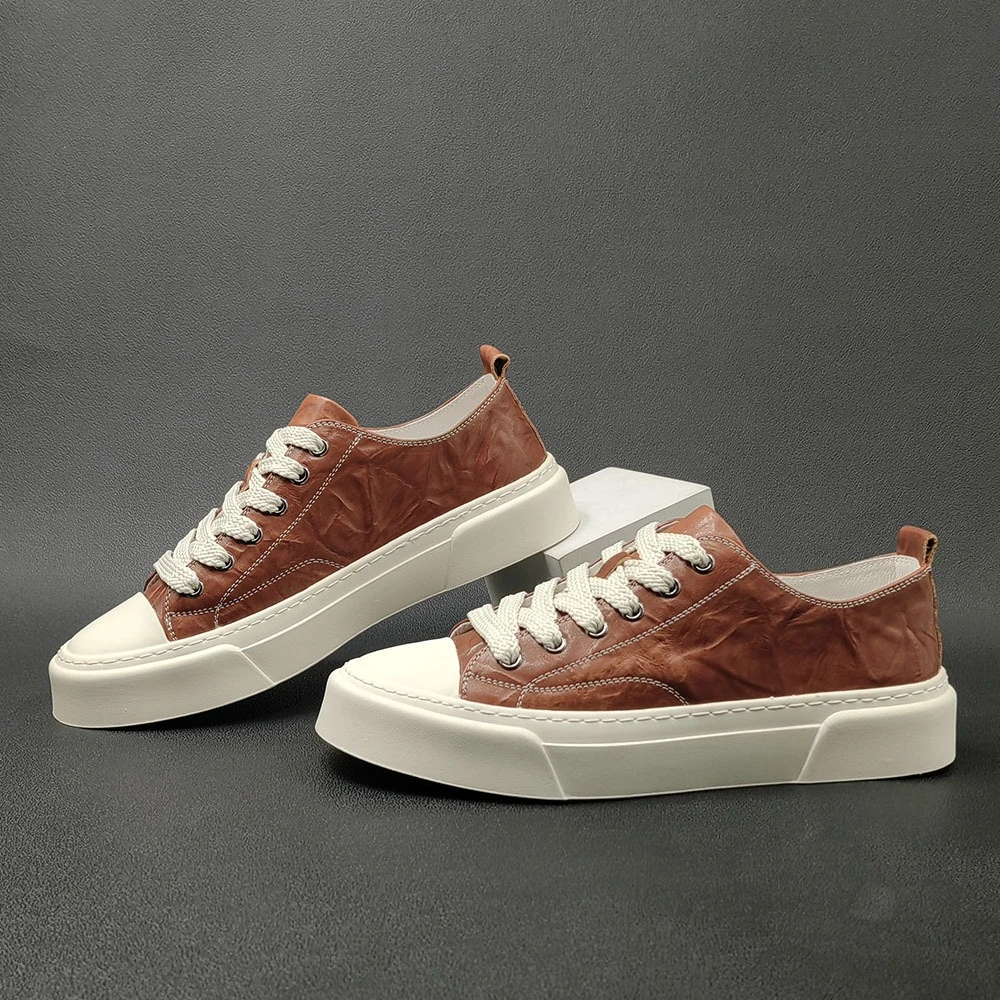 

New leather board shoes men's trend versatile European station first layer cowhide solid color light luxury flat shoes