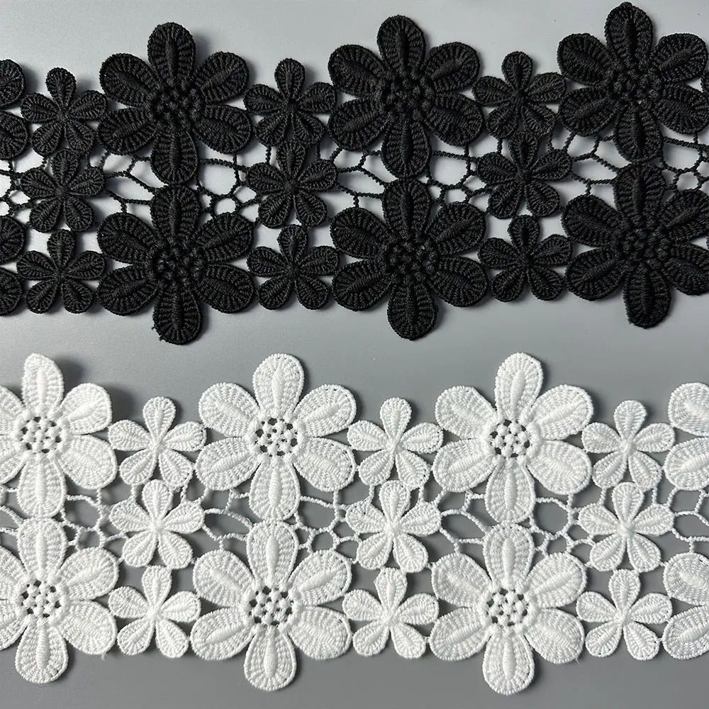 

Plum Blossom Lace Trim Assortment 10cm Wide Fabric Ribbon for Dressmaking Doll Clothes DIY Asian Festival Gift Wrapping & Craft