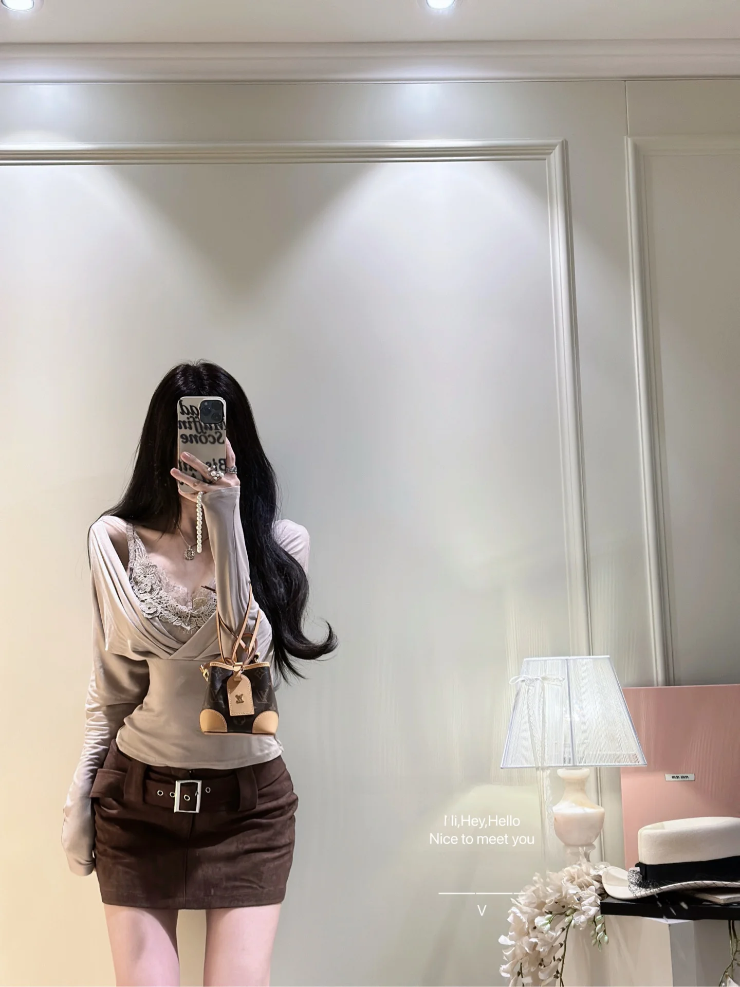 

Женский кружевной топ с V-образным вырезом и длинными рукавами Oats Mocha Pure Desire