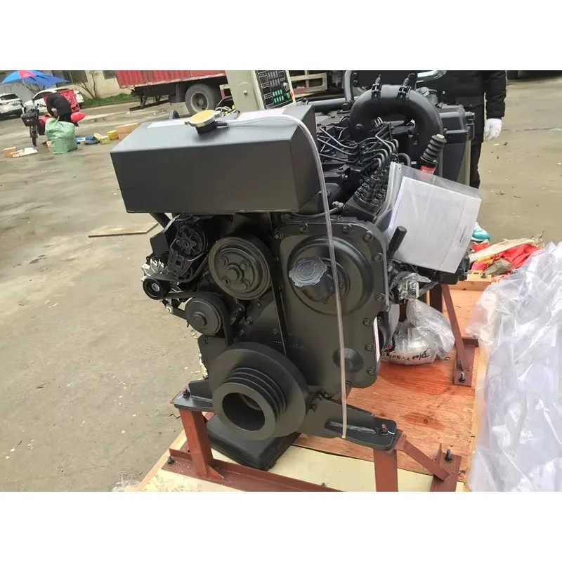 Water Cooled SDEC 320HP 2200rpm 114*135 D683 Marine Diesel Engine