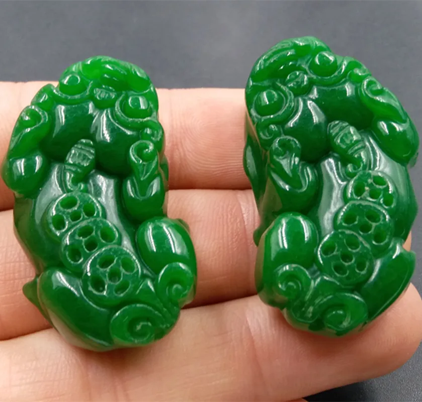 

A pair Natural Green Chinese Dragon Jade Pendant Pixiu Necklace Hand-carved Charm Jewellery Fashion Man Lucky Amulet Gifts