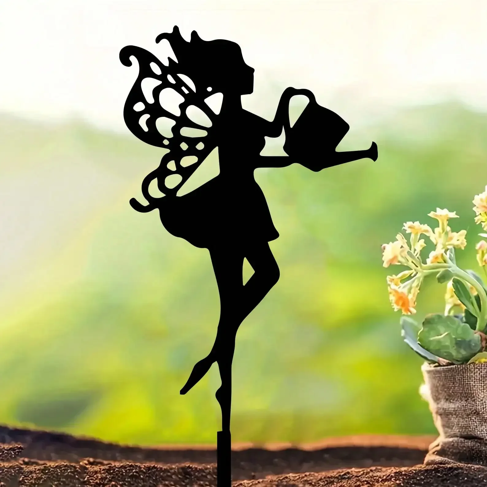 2D Metal Suitable for Outdoor And Indoor Decoration, No Electricity Required. A Fantasy-Style Iron Garden Ornament 1pc