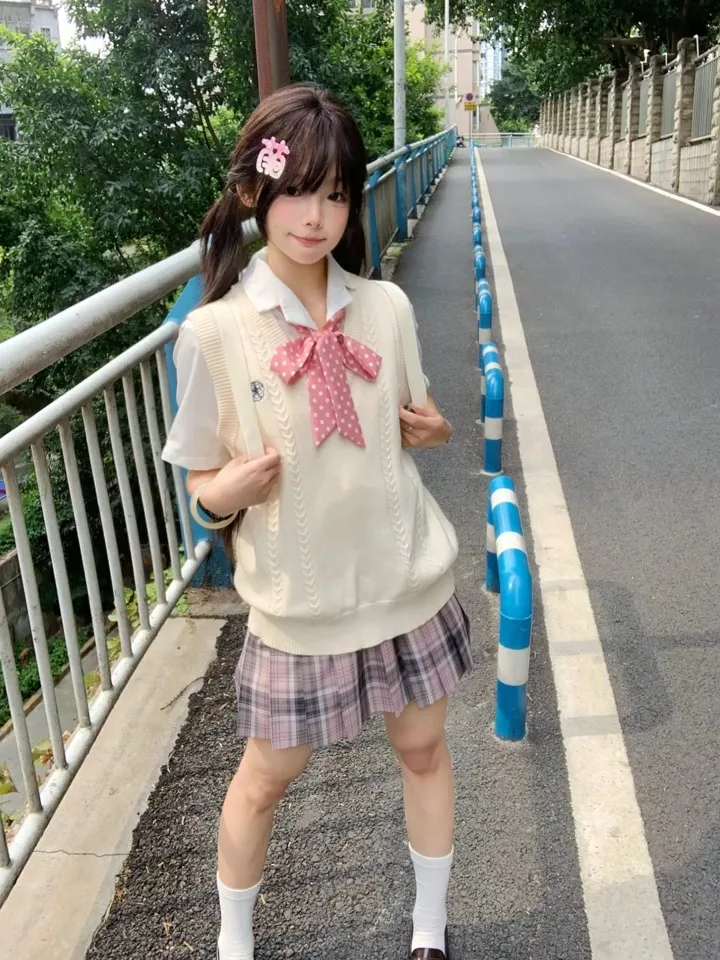 

Japanese Sle Jk Sweet School orm Embroidered Knitted Vest Top for Women Spring Autumn Outerwear Jk orm Set