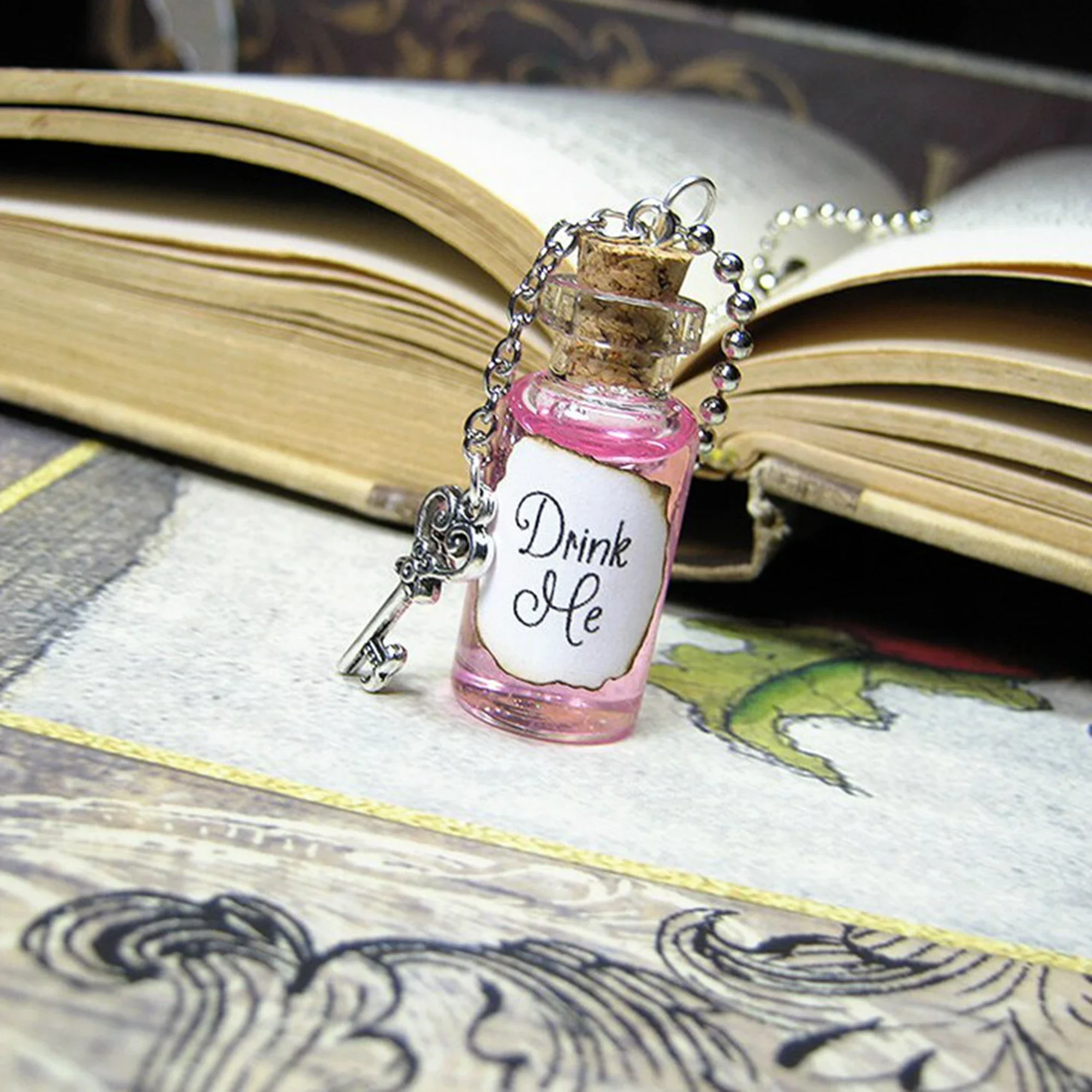 Drink Me 2ml Glass Bottle Necklace Alice Vial Pendant Glitter Sparkle Fantasy Cosplay Potion Charm