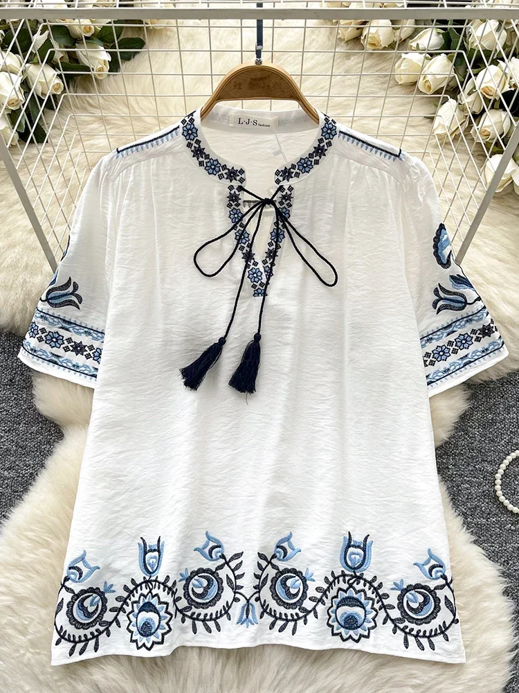 

Summer New Women's Short Sleeved Top Embroidered Lightweight Breathable Cotton Loose Versatile Casual Blouse Top Female D25