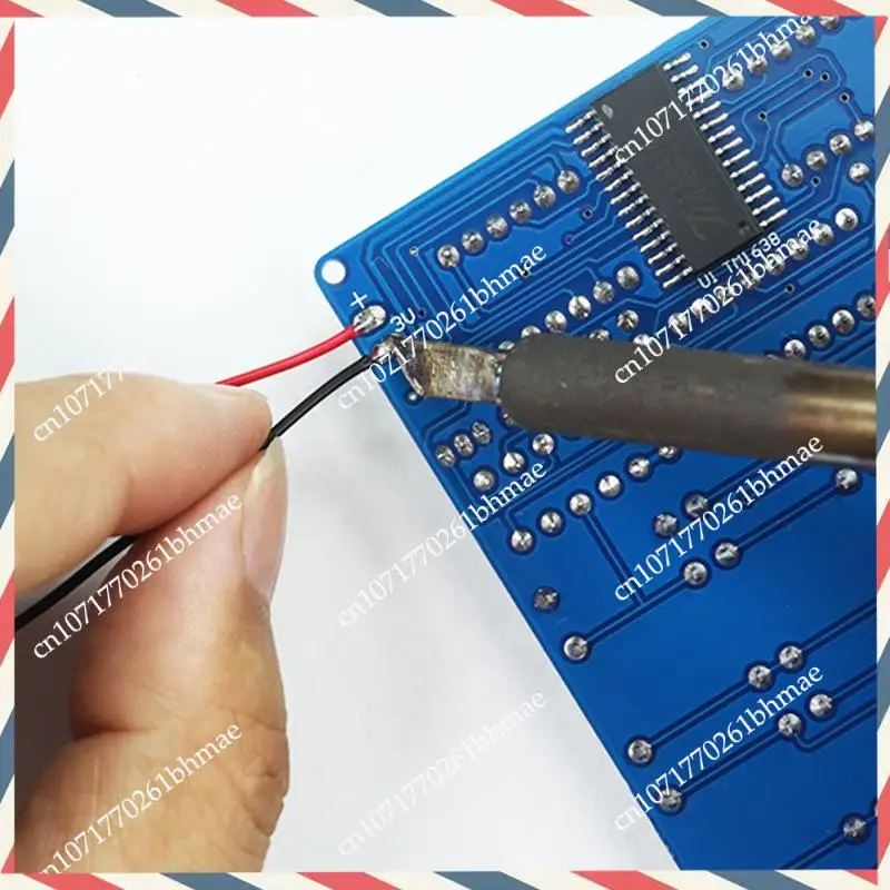 -A21Z Impara la saldatura con kit di calcolatrice a tubo digitale LED fai-da-te, controllato da 51 microcontrollori per la conversione di resistenza Proj