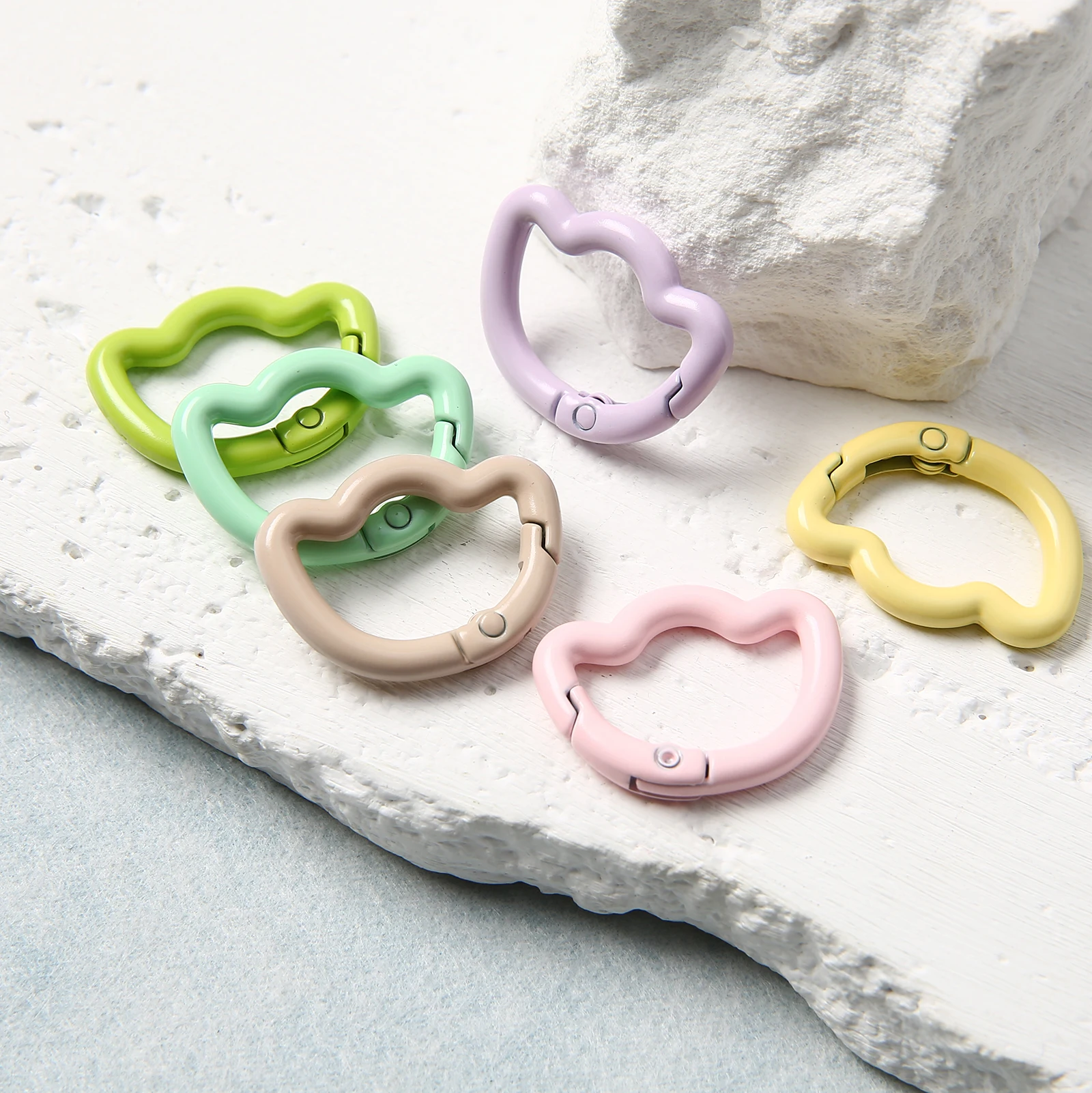 Multi-color Cat Ear Shape Spring Open Clip Metal Cat Ear Key Ring Connector Hardware for DIY Keychains Resin Charms Bag Pendant
