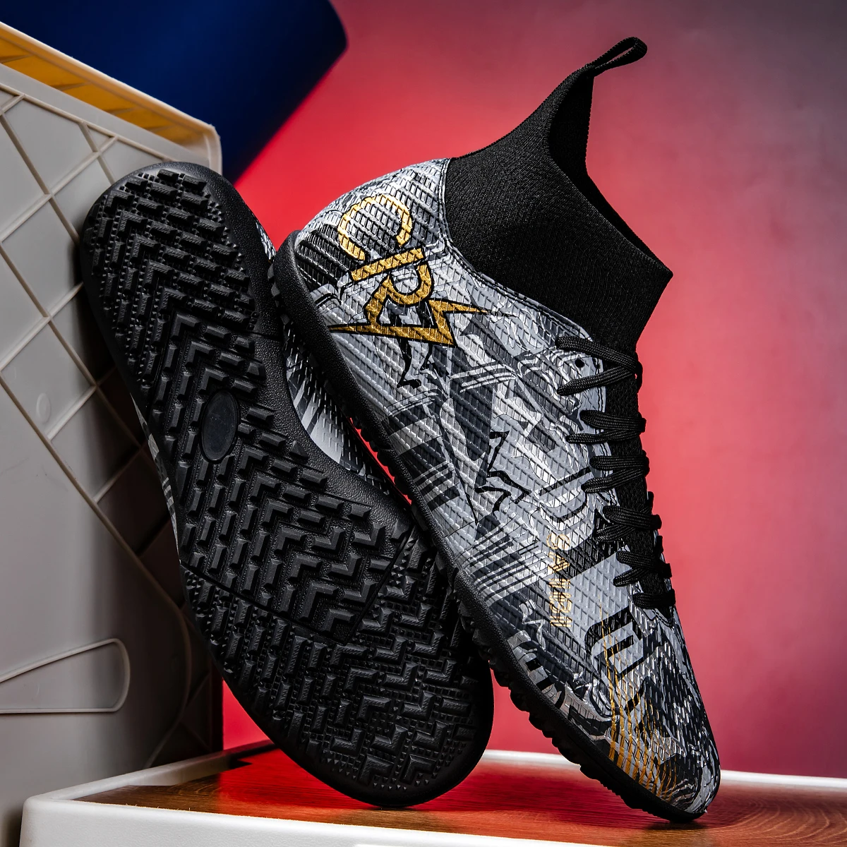 أحذية كرة القدم الاحترافية للرجال والنساء العالمية؛ كرة مضادة للانزلاق للتدريب على العشب المربط السداسي للرجال والنساء؛ المهنة #4