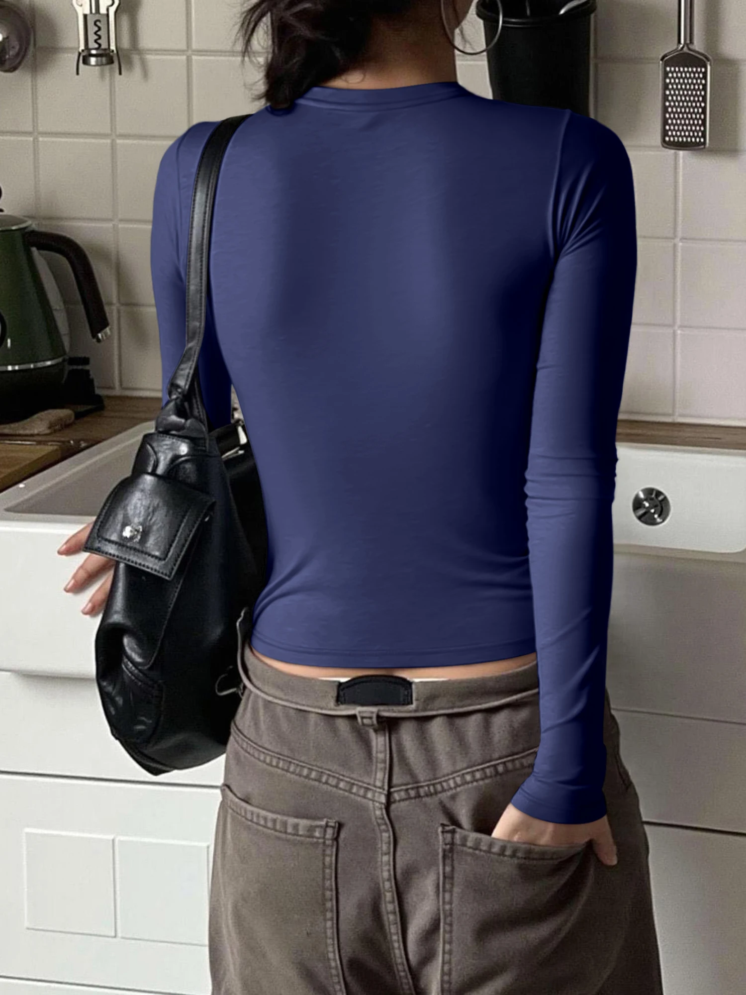 Minimalist Basic Women Crew Ne - Crop Top Women review and price